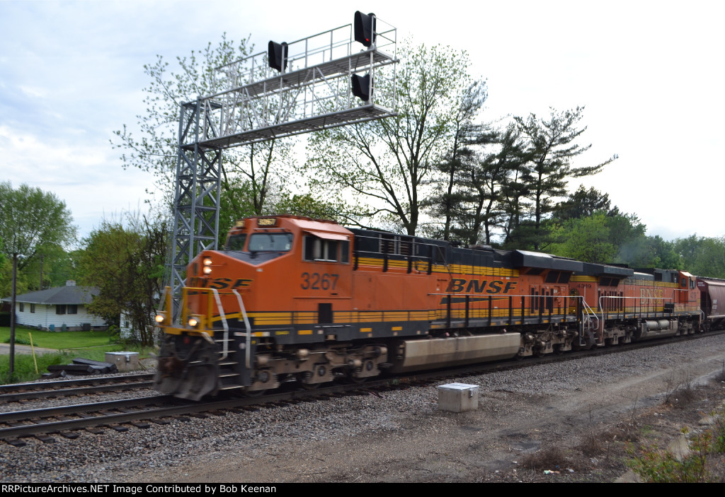 BNSF 3267